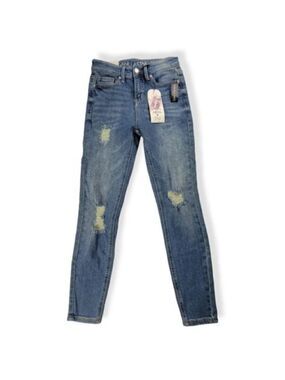 Vanilla Star  Distressed High Rise Skinny  Size 3 Juniors